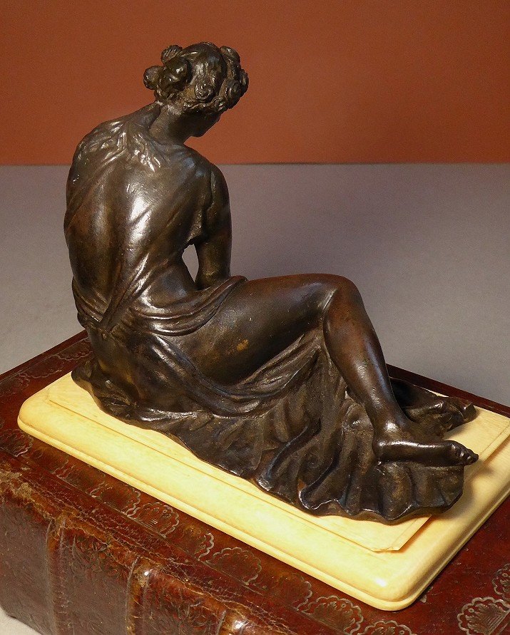 La Nymphe à la Coquille d'après l'Antique - Bronze d'époque XVIIIe Siècle-photo-4