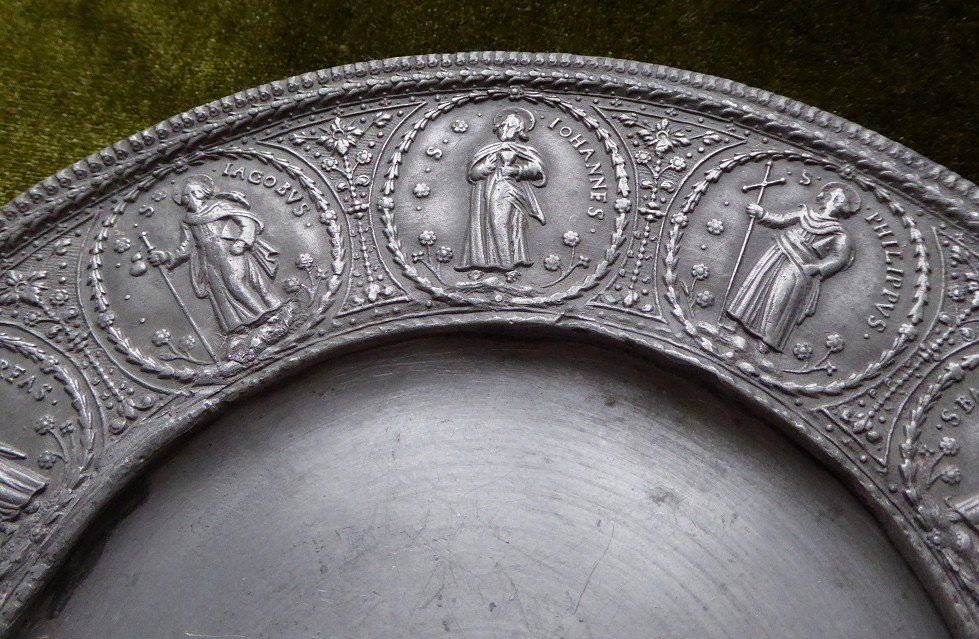 Pewter Paten With 12 Apostles - Nuremberg 17th Century-photo-3