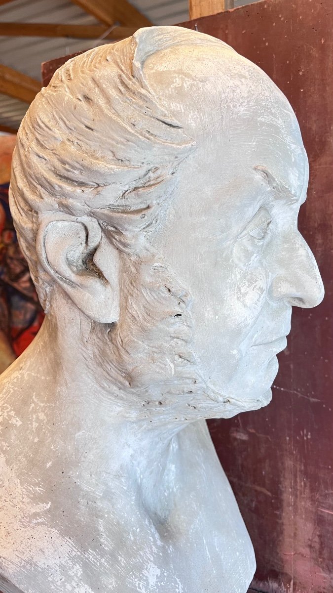 Bust Of A Man - Workshop Plaster -photo-3