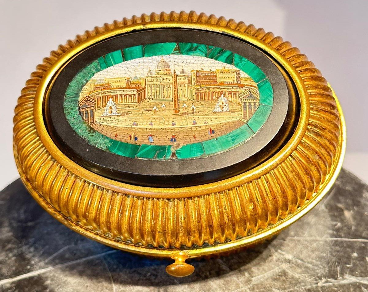 Gilded Bronze Box With An Oval Micromosaic Set On The Lid.