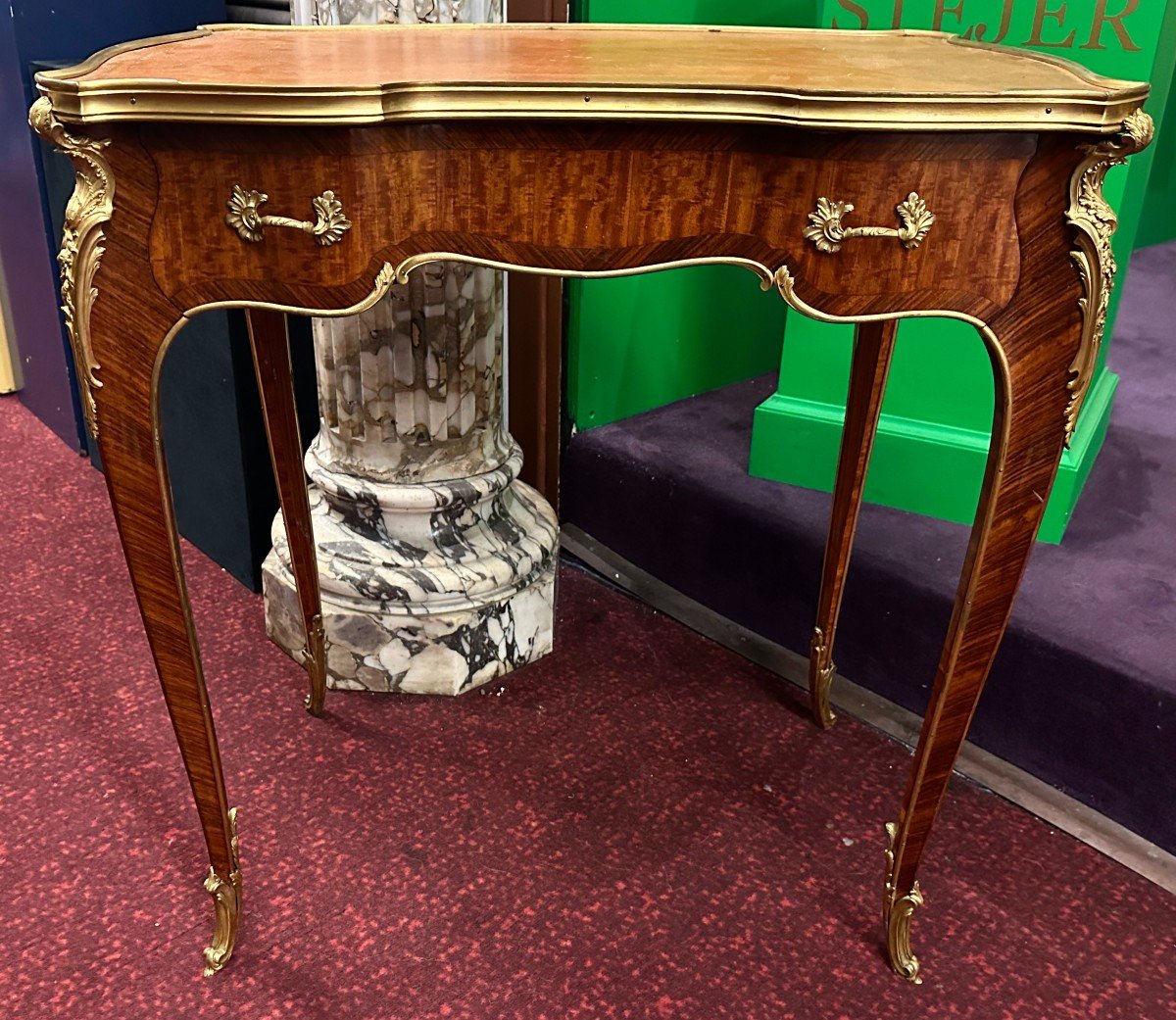 Very Beautiful Louis XV Style Writing Table, 1890s Period, Parisian Work In The Style Of Zwiener-photo-2