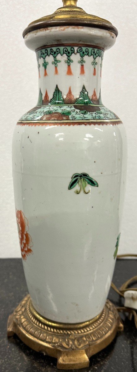 Beautiful 19th Century Chinese Porcelain Scroll Vase With Enamel Mounted As A Lamp-photo-6