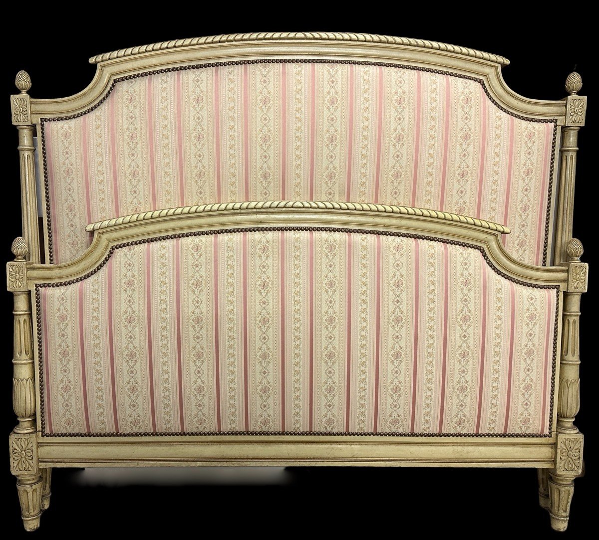 Beautiful Louis XVI Style Bed In Carved And Lacquered Wood, Late 19th Century-photo-3