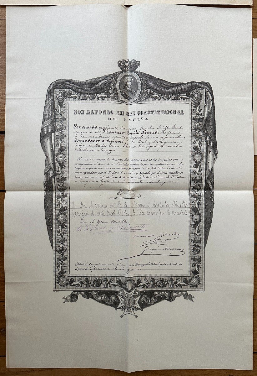 Diplomes Et Documents De Décorations Espagnoles Et Portugaises XIXe Siècle De Mr Emile Giraud-photo-1