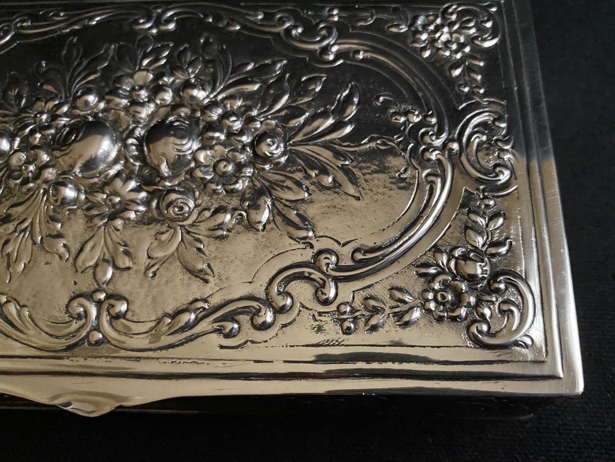 Large And Beautiful Old Box In Sterling Silver With Floral Decor-photo-4