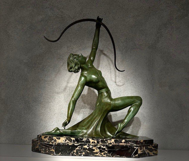 Important Bronze Art Déco Signé G.Daverny  70 Cm