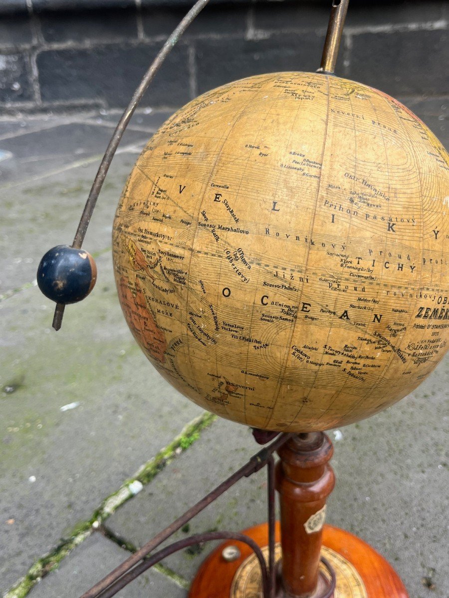 Ancien Globe Terrestre/planétarium Tellurium-photo-1