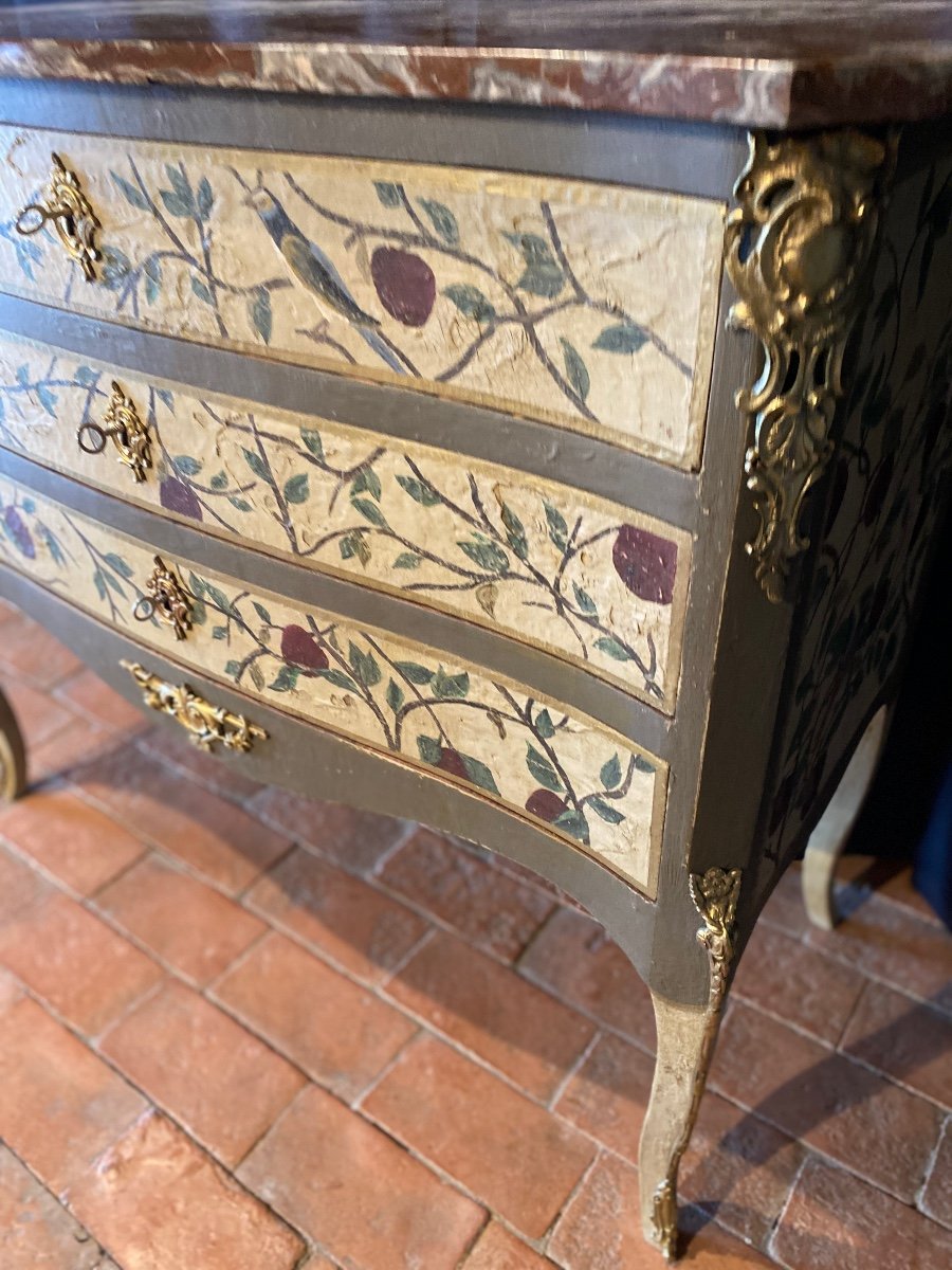 Commode Joliment Décoré De Feuillage Et Oiseaux Fin 19e Avec Marbre -photo-2