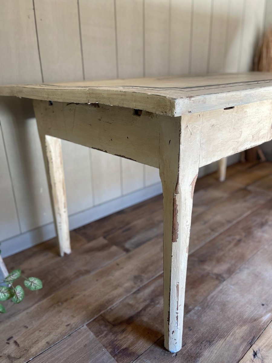 Reception Table With Patina Representing A Castle Dating From The 18th Century -photo-2