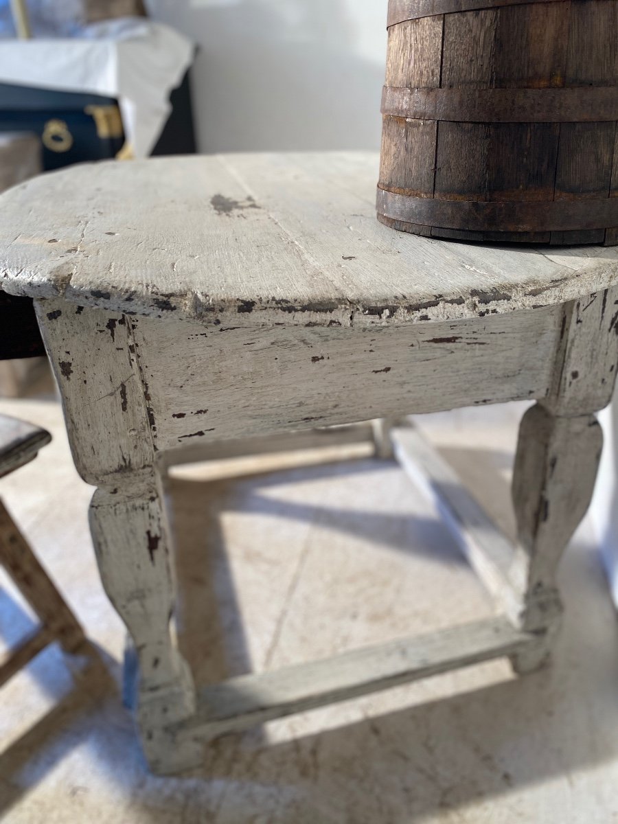 18th Century Swedish Oval Table With 1 Drawer -photo-5