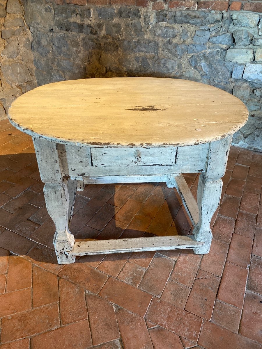 18th Century Swedish Oval Table With 1 Drawer 