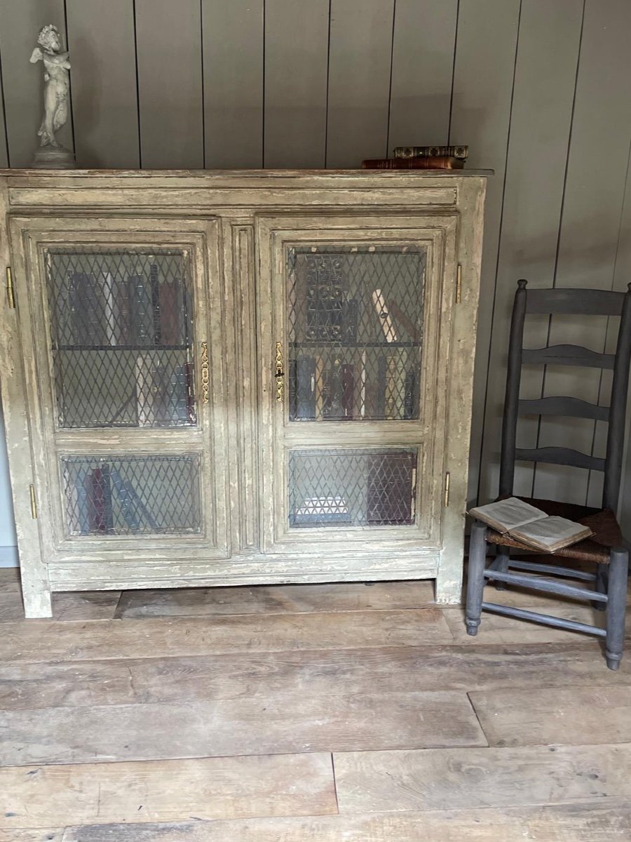 Late 19th Century Patina Wooden Bookcase With Trompe l'Oeil 