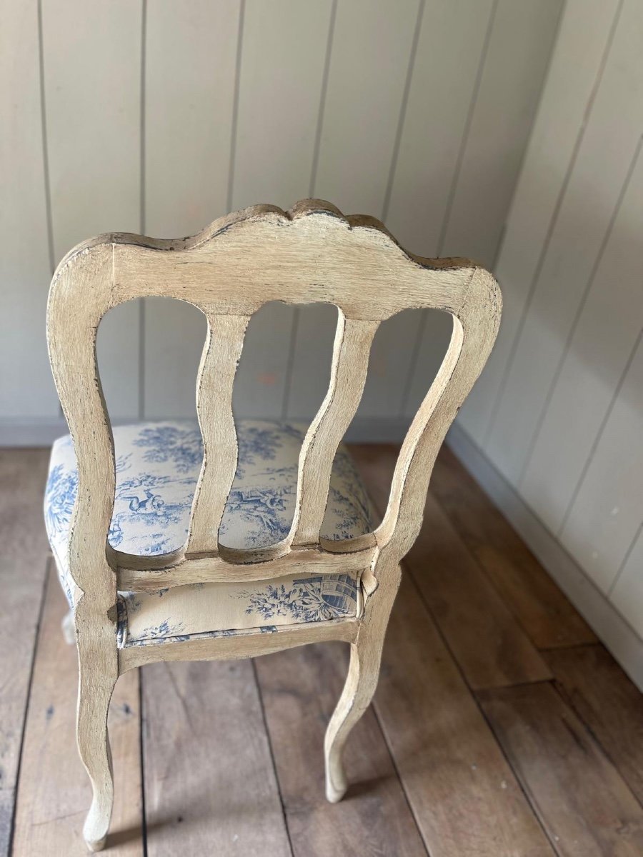 Pair Of Louis XV Chairs Dating From The End Of The 18th Century, Beautiful Patina -photo-2