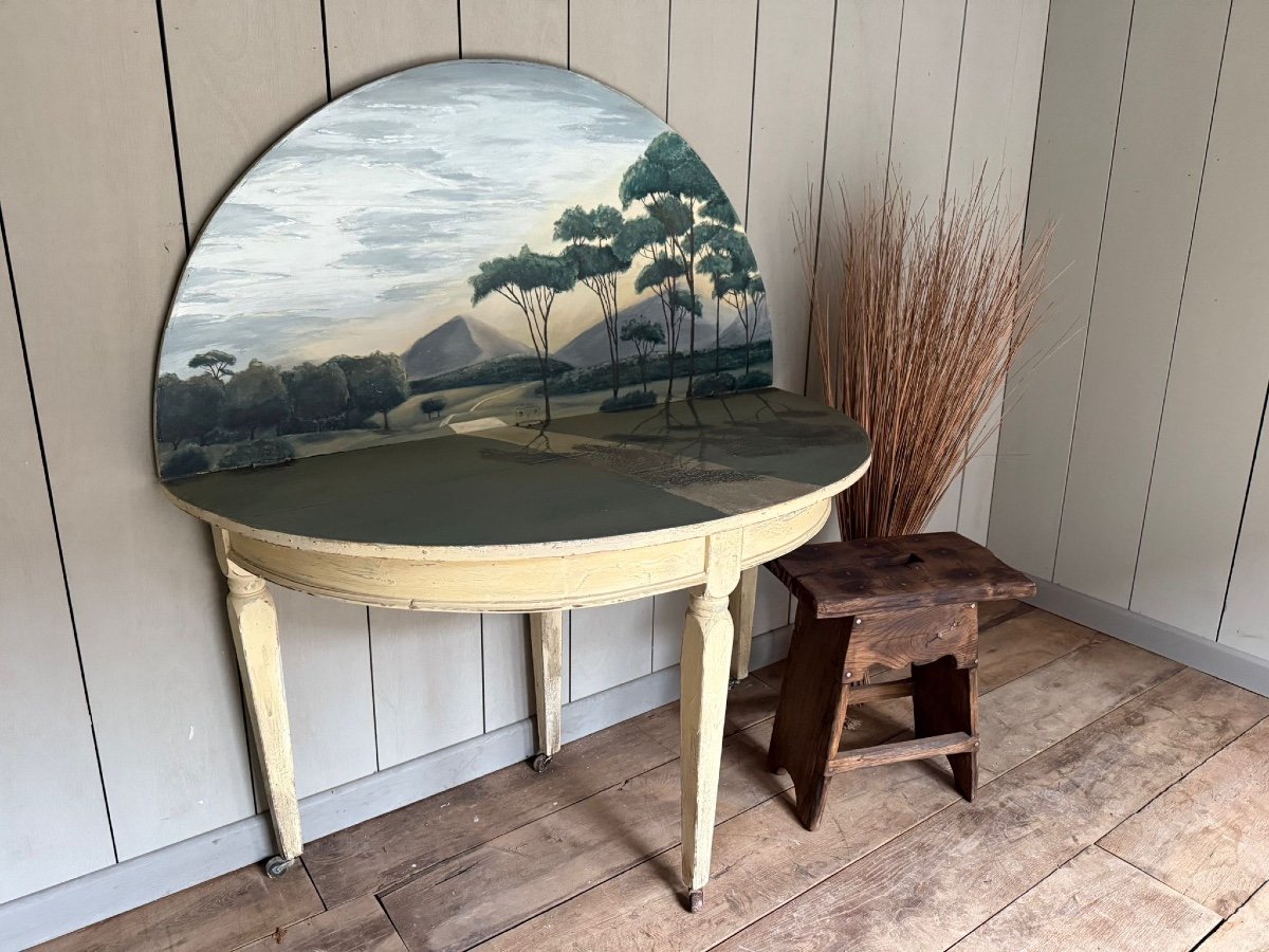 Table console Demi Lune Datant Du 18e Siècle Directoire Patinée  Avec Une Peinture 