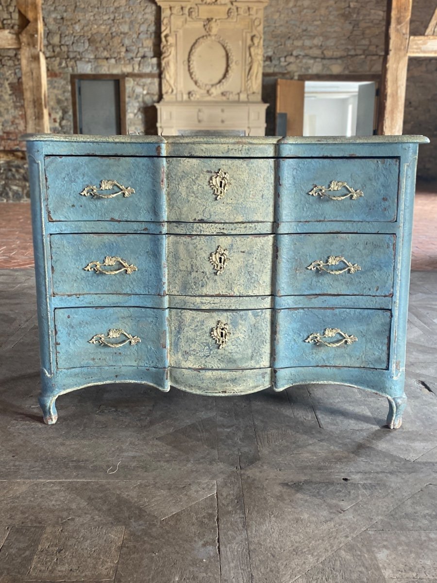 Louis XV Curved Chest Of Drawers Dating From The 18th Century Patina 