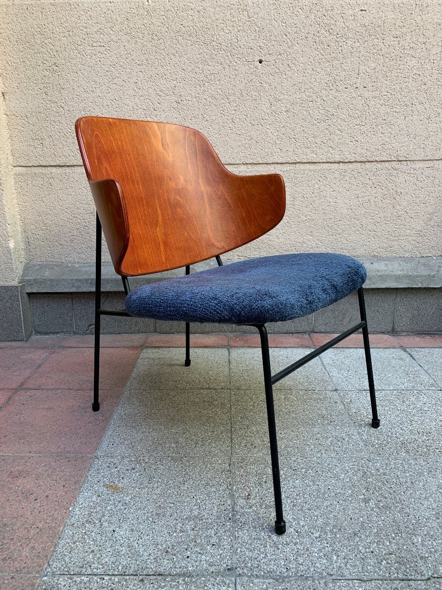 Proantic Kofod Larsen Penguin Armchair