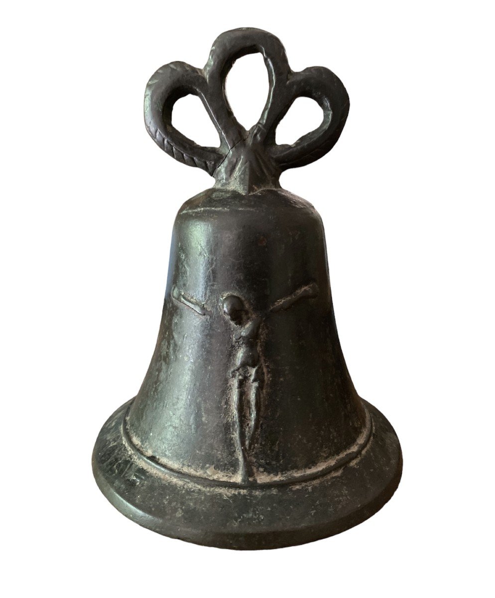 Petite Cloche De Messe En Bronze - D&eacute;cor De Christ En Croix - Haute &eacute;poque - France