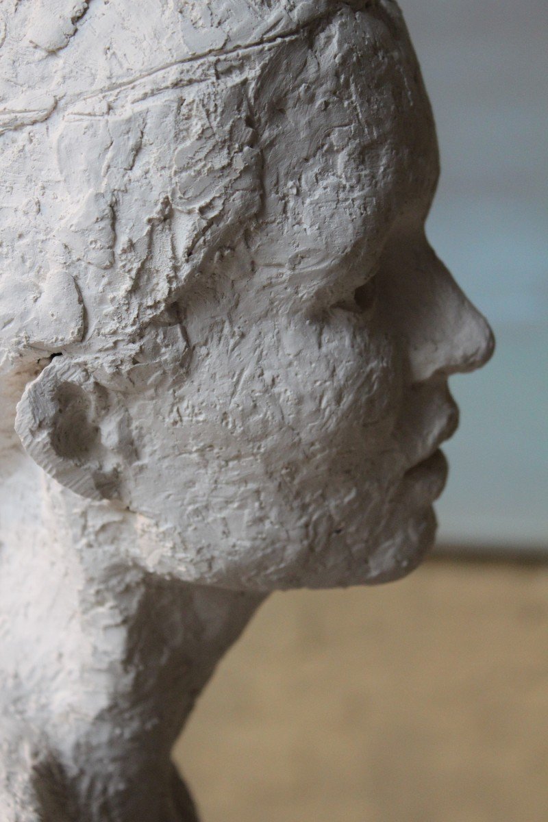 Plaster Bust Of A Singer By Claire Vasic (1929 - 2023)-photo-3