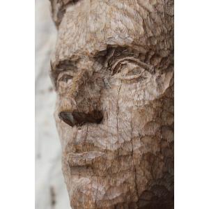 Tête d'Homme En Bois Sculpté