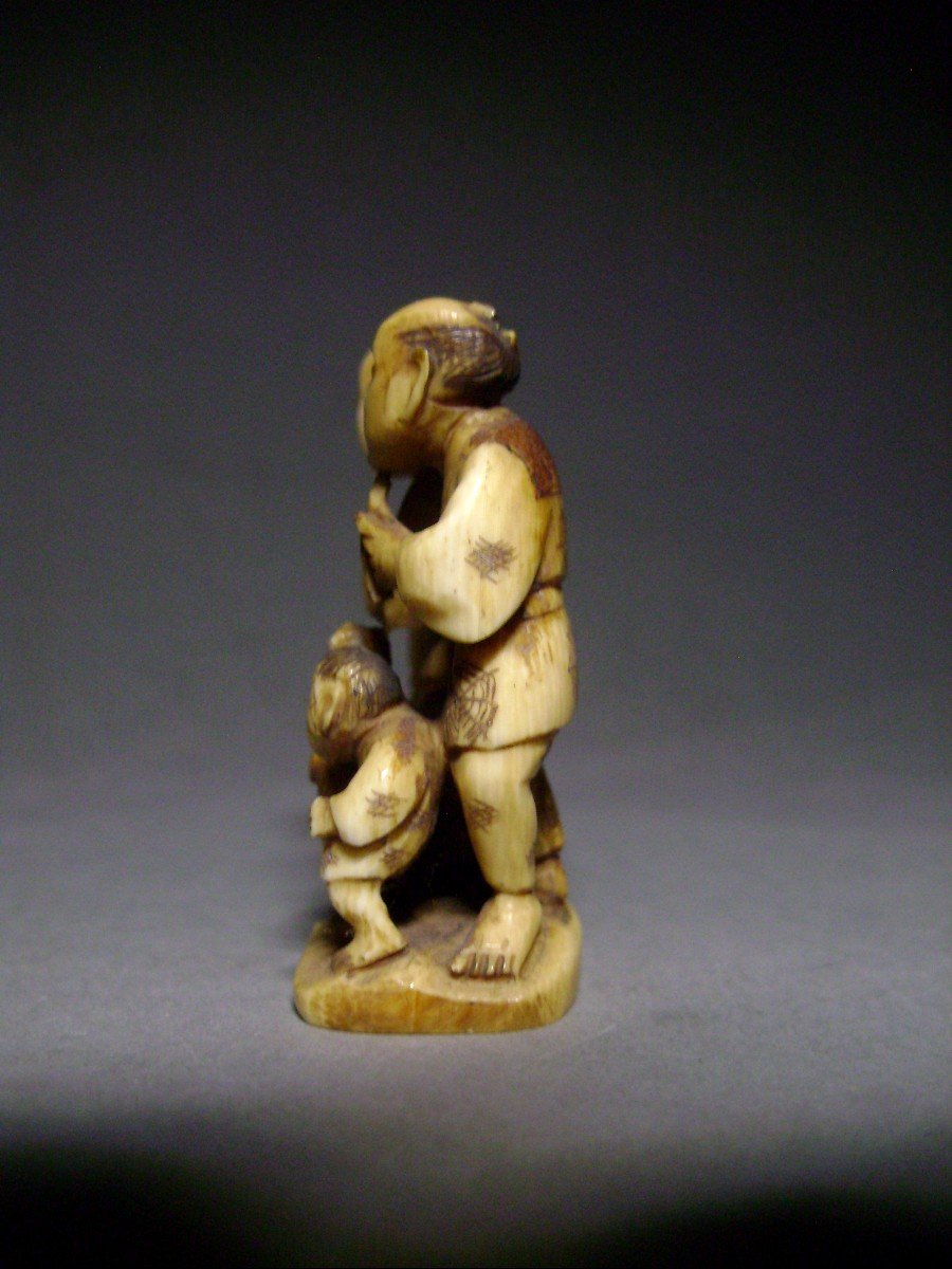 Ivory Netsuke. The Hunter. Signed Kozan, Japan Meiji Period (1868-1912)-photo-3