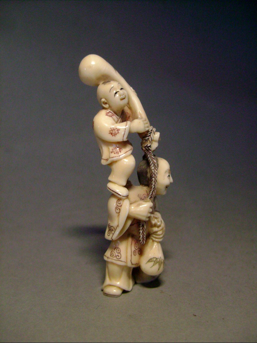 Netsuke In Ivory. Father And Son. Japan Taisho Period (1912-1928)-photo-2