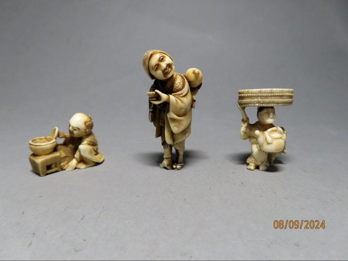 Three Netsuke To Merchants. Japan Meiji Period (1868-1912)