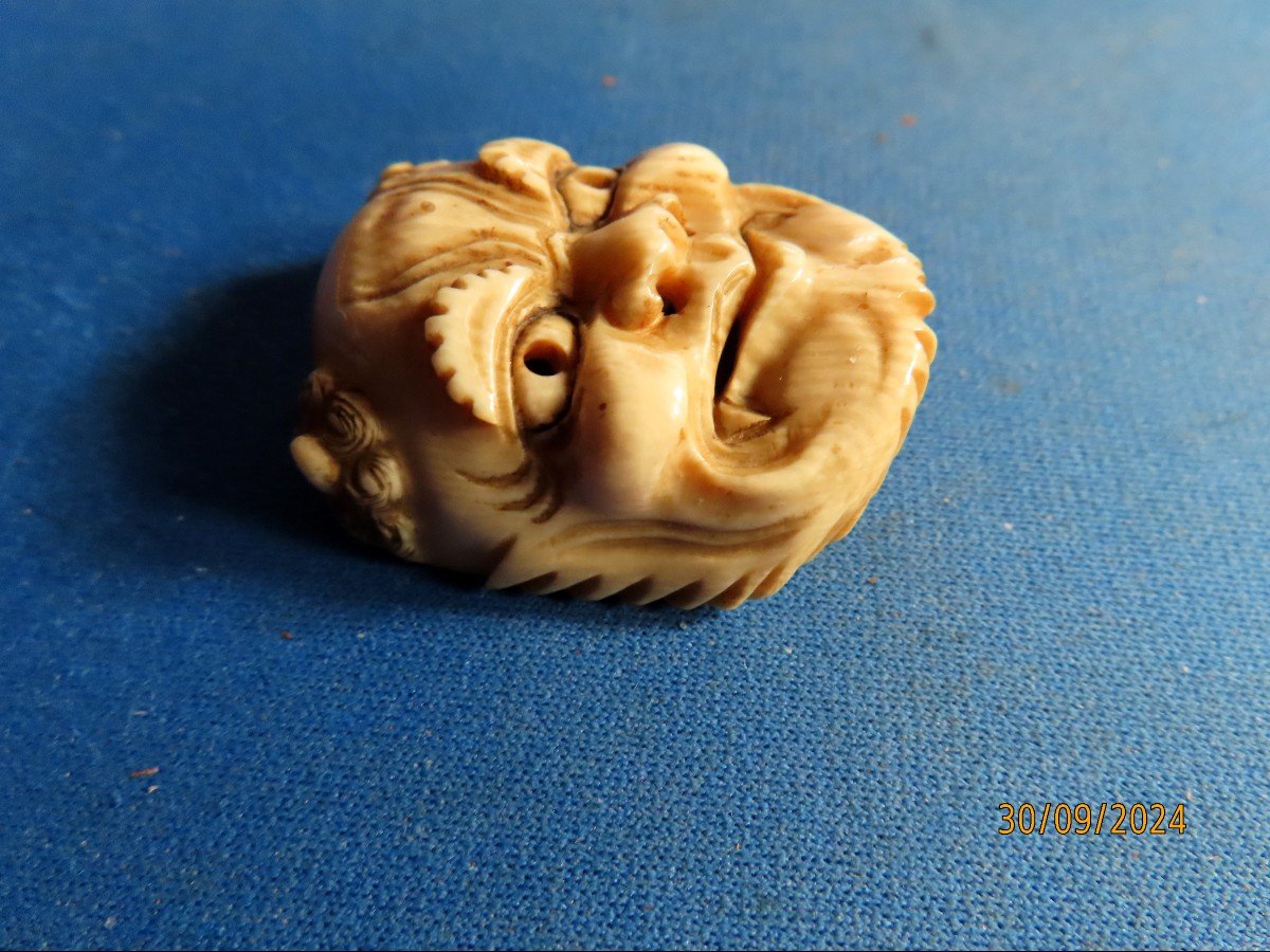 Ivory Netsuke. Kabuki Theater Mask. Oni. Signed Gyokuko. Japan Meiji Period (1868-1912)-photo-3