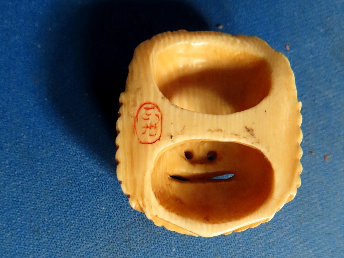 Ivory Netsuke. Kabuki Theater Mask. Oni. Signed Gyokuko. Japan Meiji Period (1868-1912)-photo-4