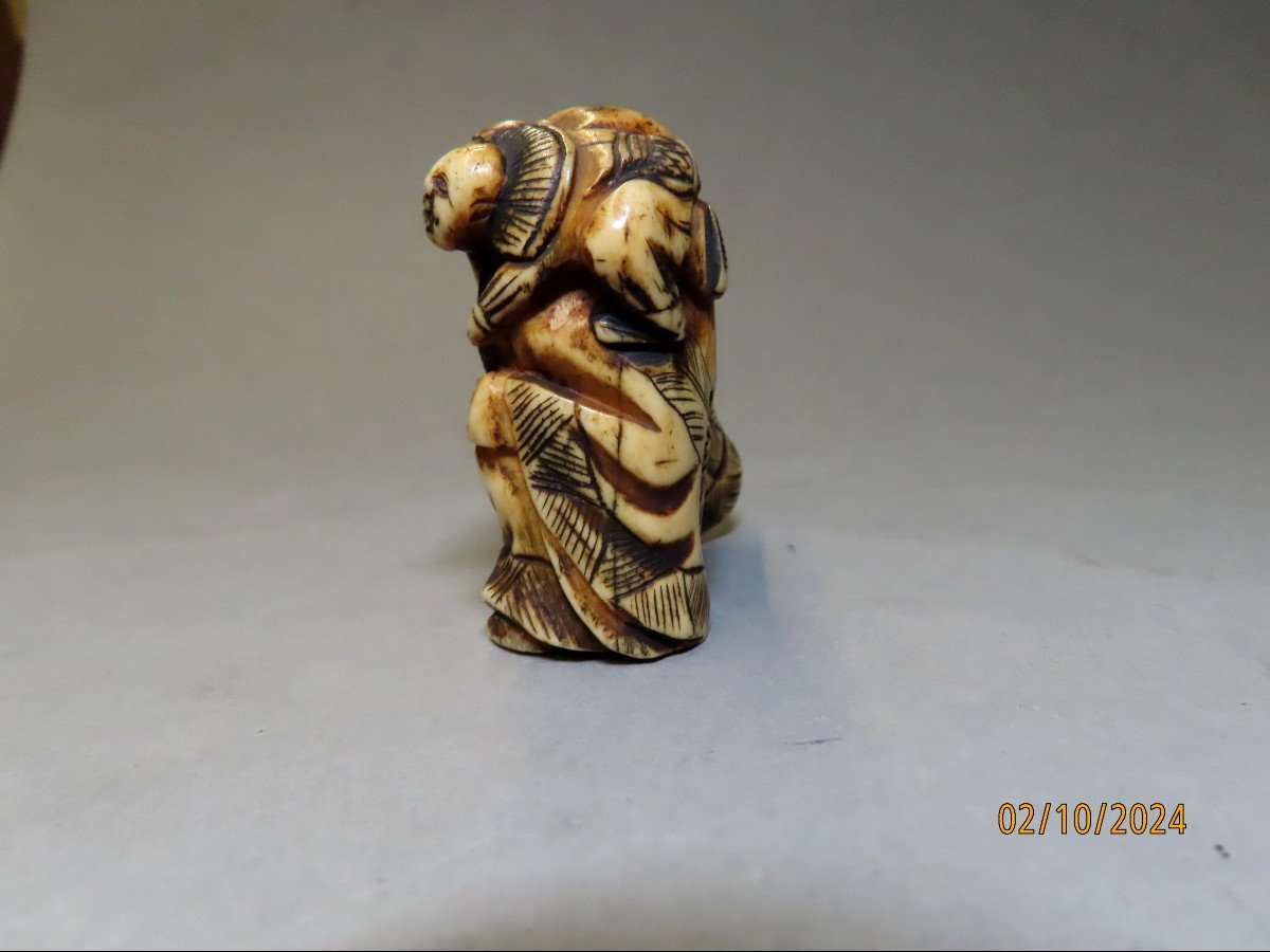 Ivory Netsuke. Laughing Hotei. Japan Meiji Period (1868-1912)-photo-3