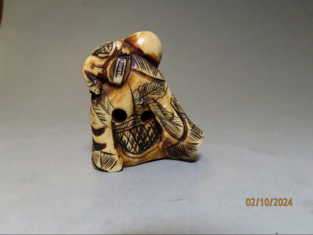 Ivory Netsuke. Laughing Hotei. Japan Meiji Period (1868-1912)-photo-4