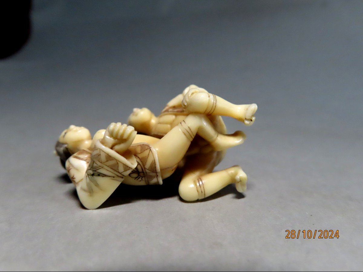 Erotic Netsuke In Ivory. Couple. Japan Taisho Period (1912-1928)-photo-3