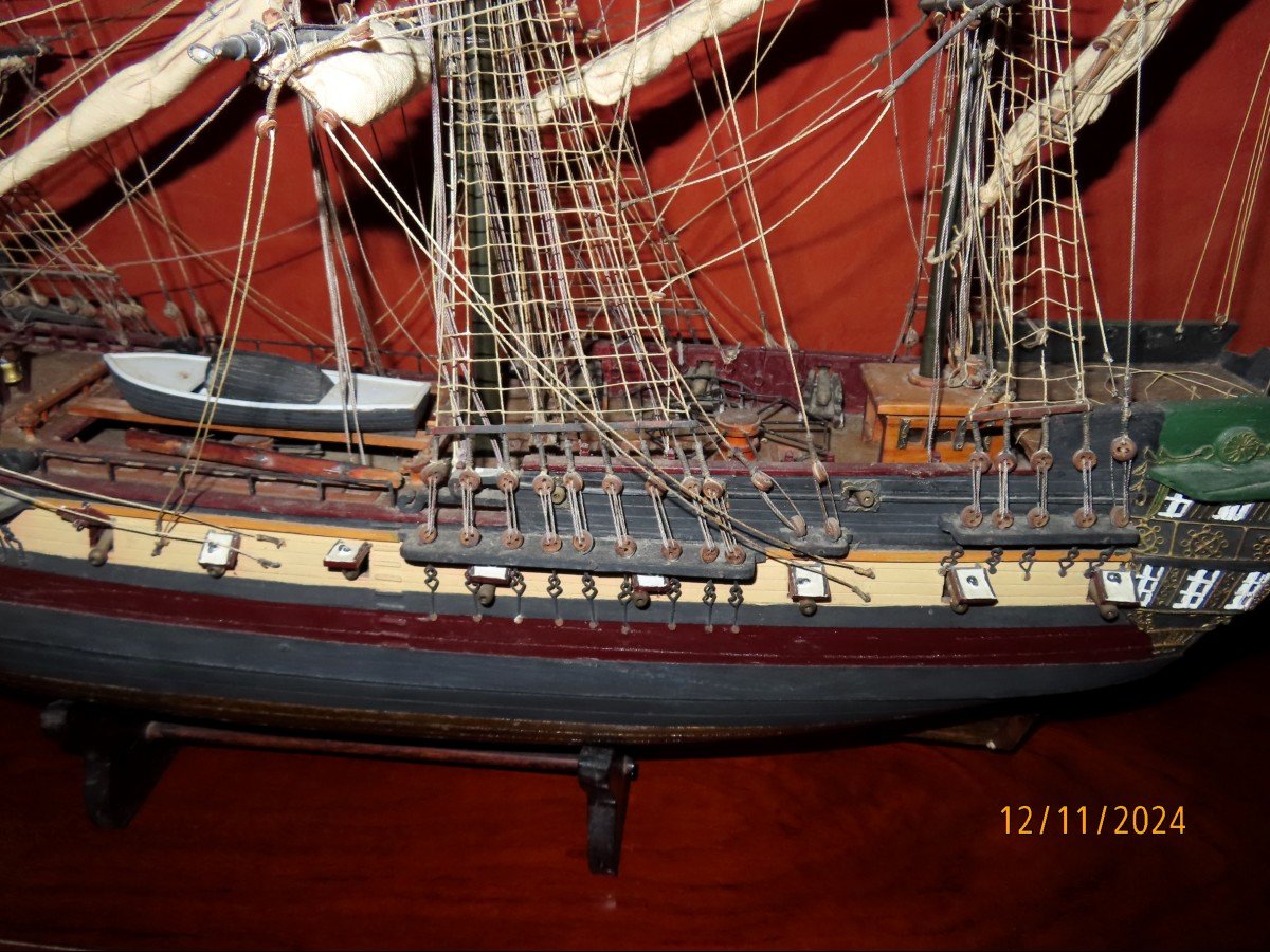 Model Of The Saint-géran. Mauritius. East India Company.-photo-1