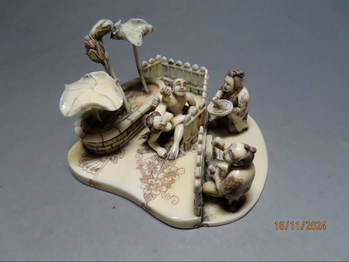 Erotic Ivory Okimono. Small Scene. Japan Taisho Period (1912-1928)-photo-2