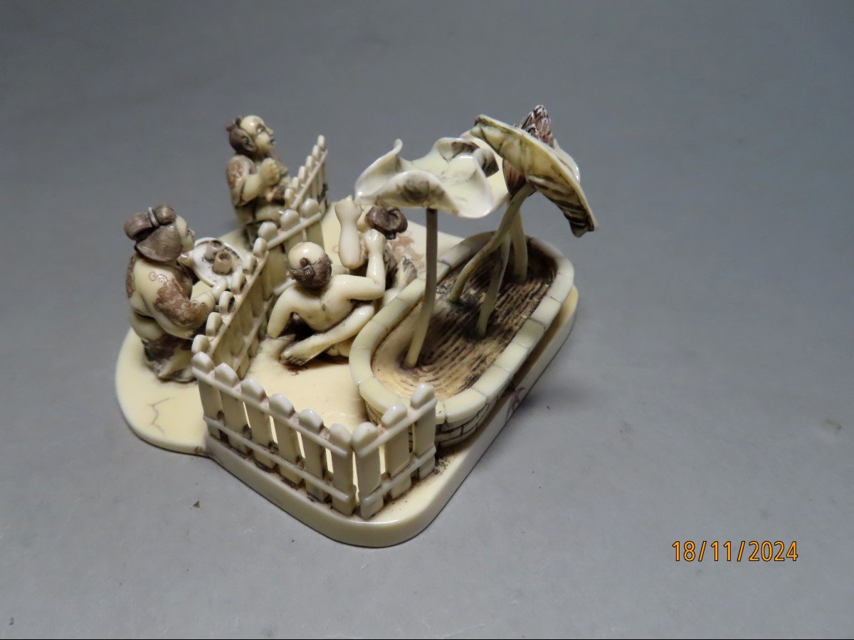 Erotic Ivory Okimono. Small Scene. Japan Taisho Period (1912-1928)-photo-4