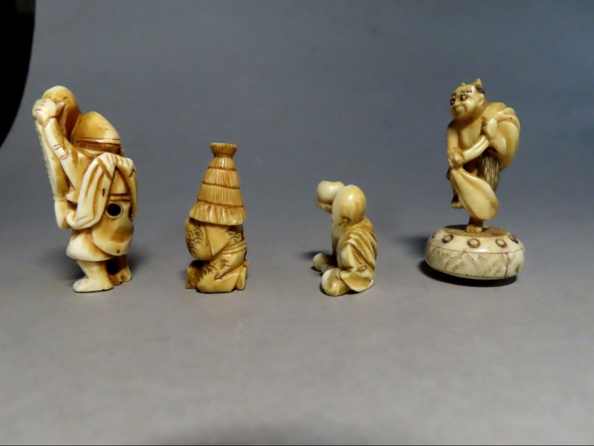 Quatre Netsuke en ivoire. , Pêcheur, Moine , Benten et Oni. Japon époque Meiji et Taisho .-photo-2