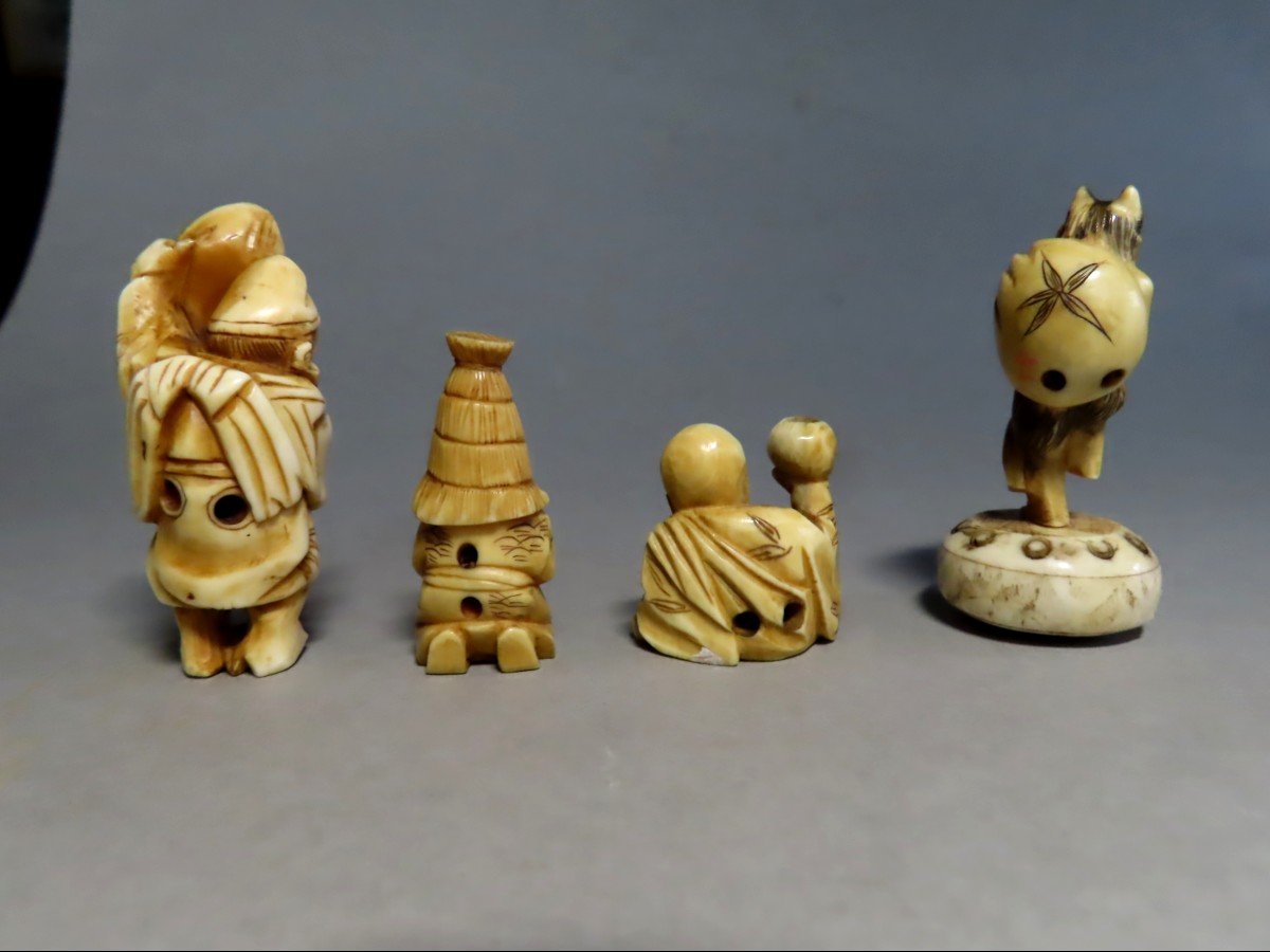 Quatre Netsuke en ivoire. , Pêcheur, Moine , Benten et Oni. Japon époque Meiji et Taisho .-photo-3