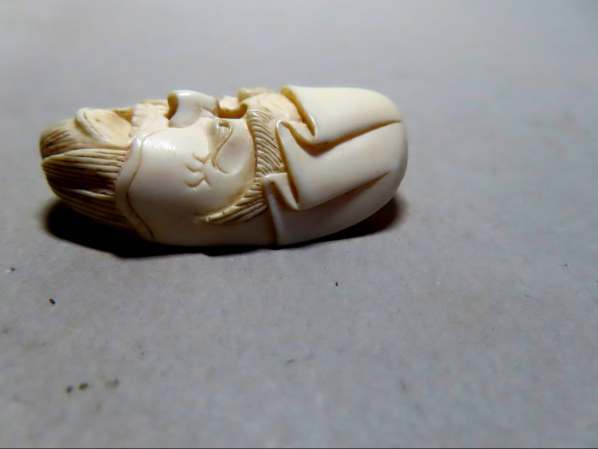 Deux Netsuke. Masques de théâtre Nô. Japon époque Meiji (1868-1912 )-photo-3