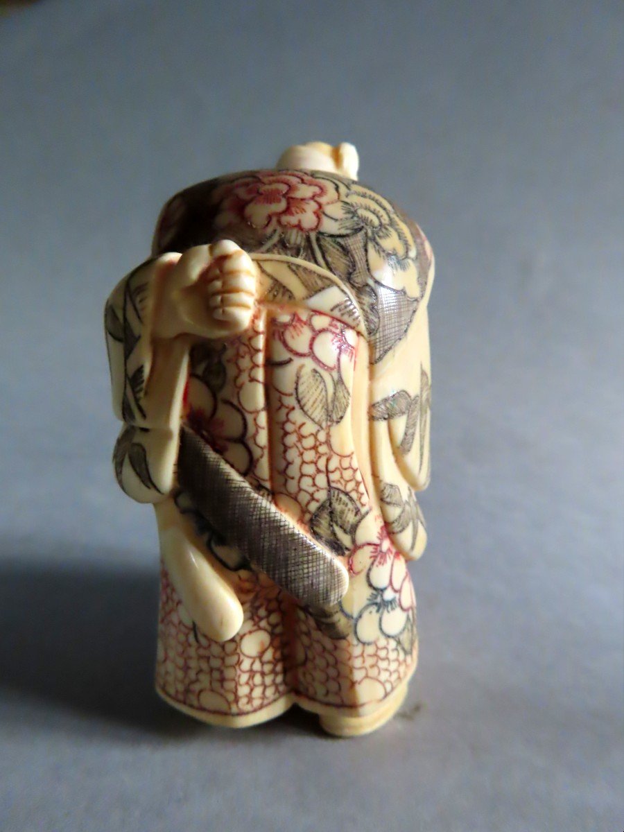 Ivory Okimono. Old Samurai With Lantern. Japan Taisho Period (1912-1928)-photo-4