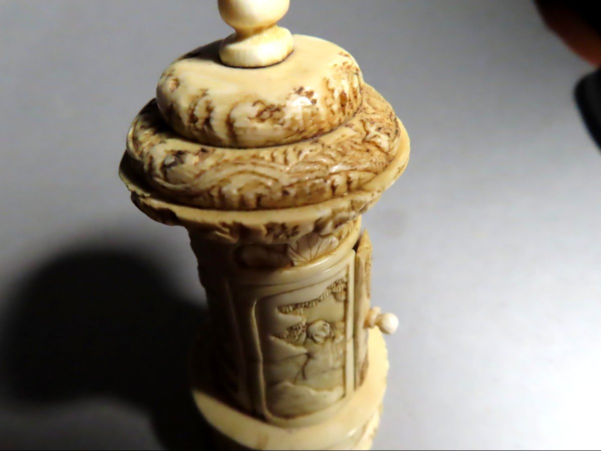 Ivory Okimono. Traveler's Butsudan. Signed Kozan, Japan Meiji Period (1868-1912)-photo-3