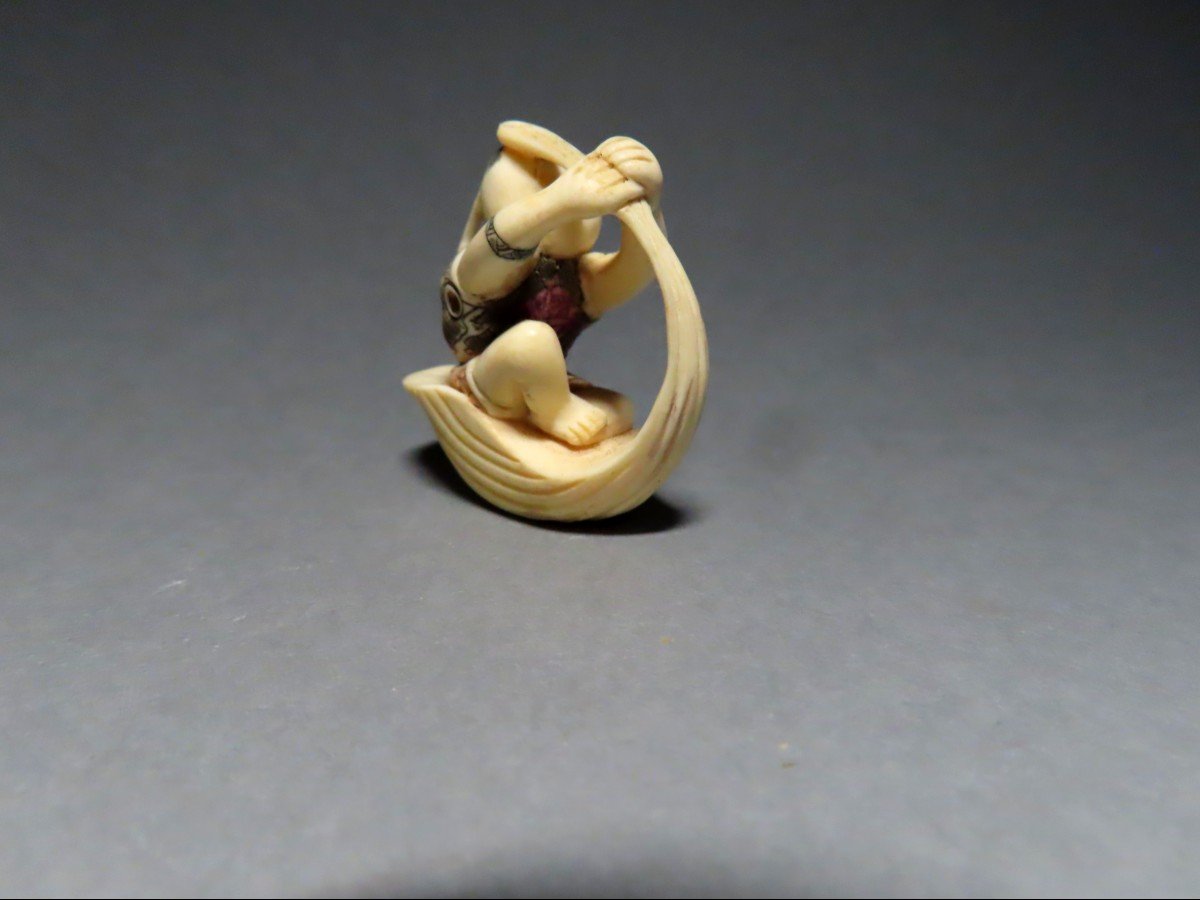 Ivory Netsuke Karako Sailing On A Leaf. Japan Taisho Period (1912-1928)-photo-4