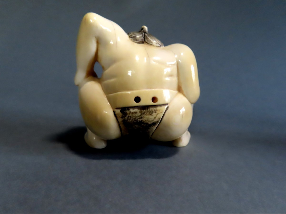 Ivory Netsuke. Sumo. Taisho Period (1912-1928)-photo-4