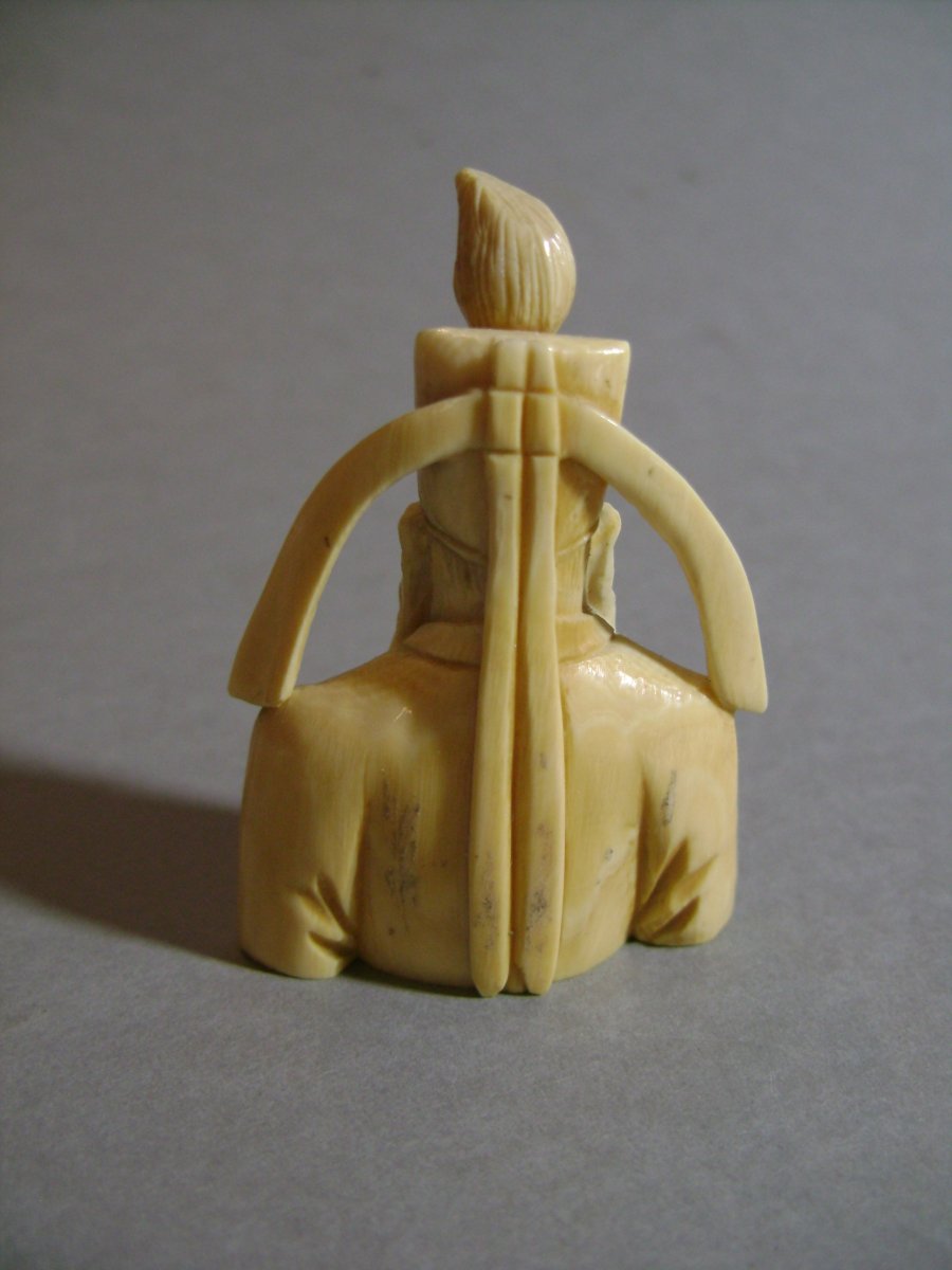 Ivory Snuff Bottle-photo-3