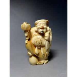 Ivory Okimono. Daikoku And His Bag Of Riches. Japan, Meiji Period (1868-1912)