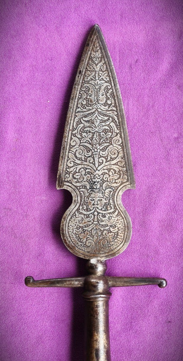 Engraved Esponton, 16th Century Style, In Steel And Not Cast Iron.-photo-5