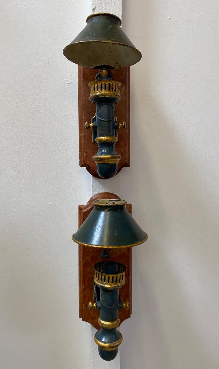 Pair Of Painted Sheet Metal Sconces A Quinquet, 19th Century-photo-2