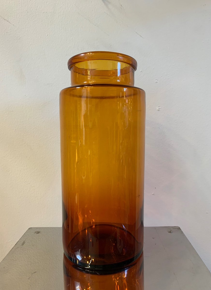 Orange Tinted Glass Jar, Late 18th/early 19th Century