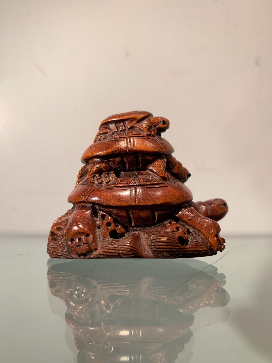 Netsuke Aux Tortues Signé, Buis Et Verre, Epoque Début XXème-photo-1