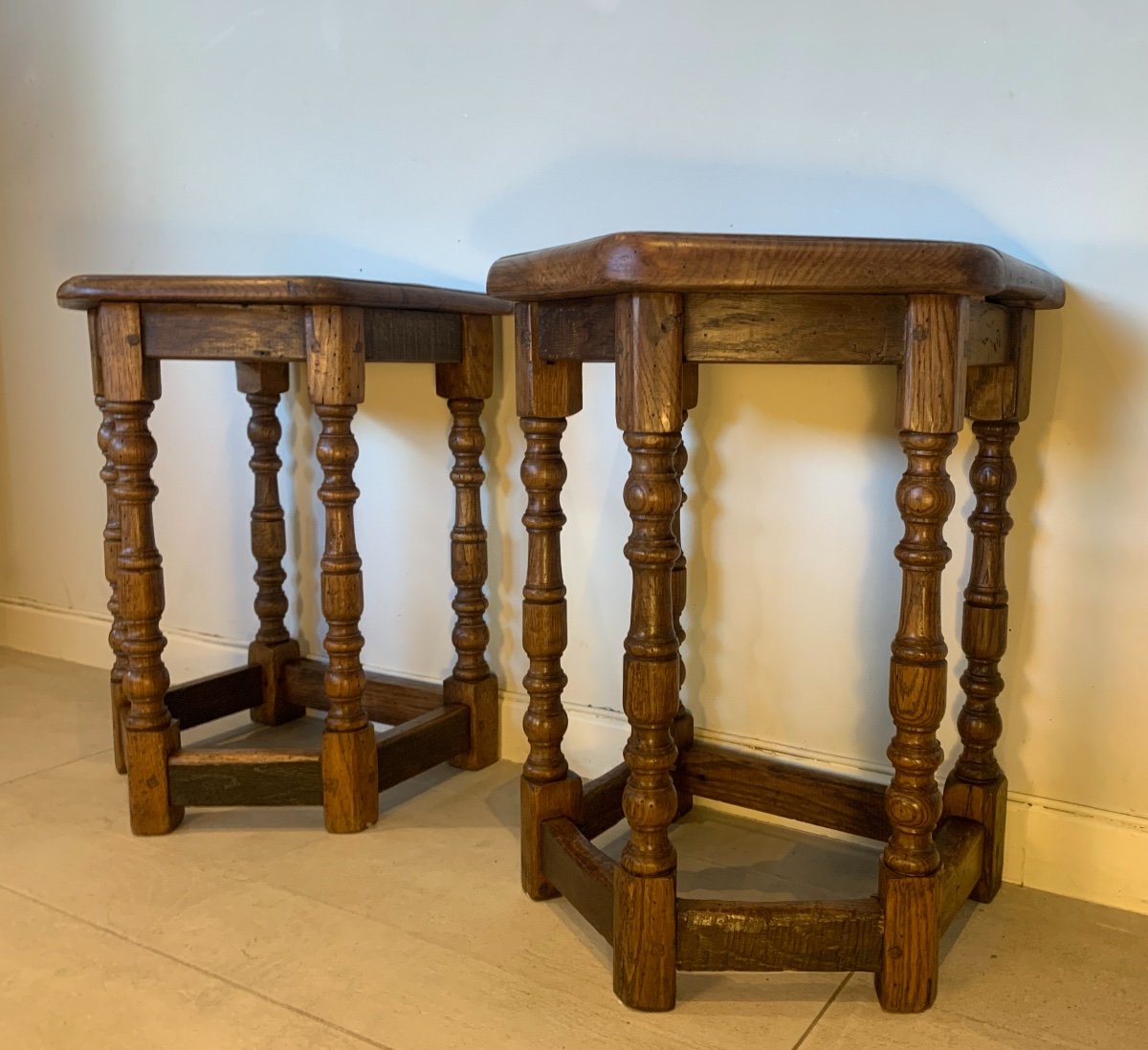 Pair Of Oak Cantor's Stools, Early 18th Century-photo-2