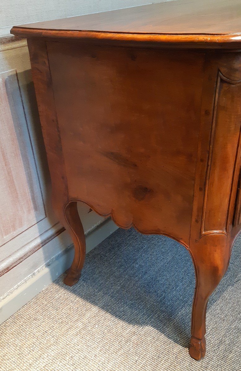 commode en sauteuse, d'époque Louis XV, en noyer-photo-3