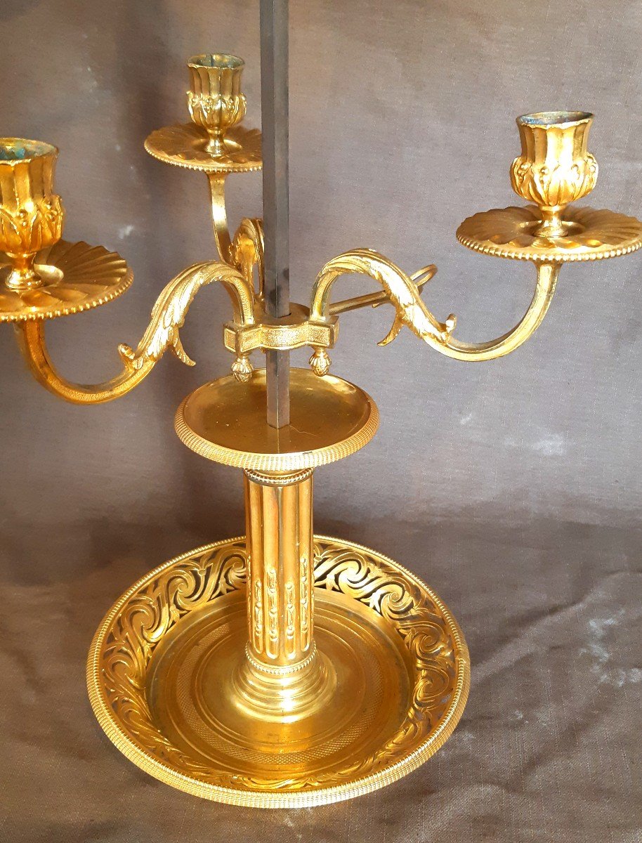 Lampe bouillotte en bronze ciselé et doré d'époque Directoire, fin XVIIIème-photo-2